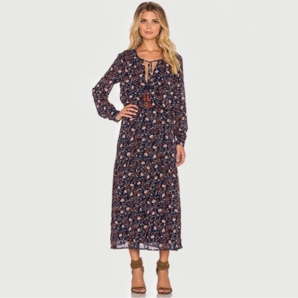 WAYF Boho Navy and Rust Orange Floral Long Sleeve Tiered Midi/Maxi Dress (Med)